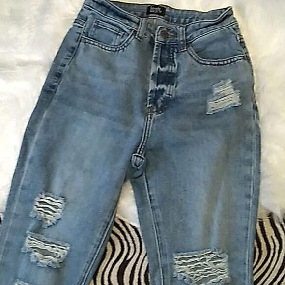 high waist button fly distressed jeans - Picture 4 of 15